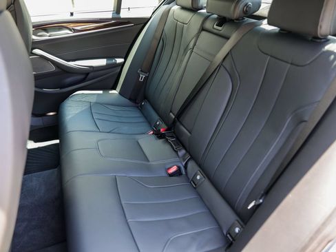 Used 2022 BMW M5 w/ Executive Package AWD/4WD image 40