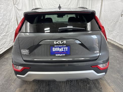 Certified 2023 Kia Niro LX FWD image 7
