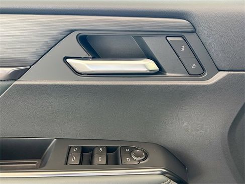 New 2026 GMC Acadia AT4 w/ Luxury Package image 13