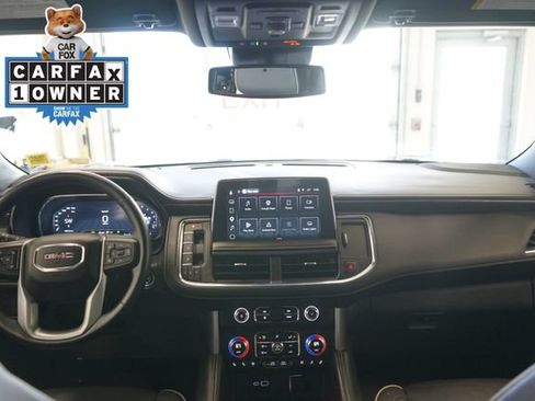 Used 2023 GMC Yukon XL SLT w/ SLT Luxury Package AWD/4WD image 31