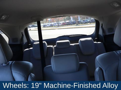 Used 2018 Honda Odyssey Elite image 19