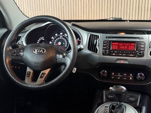 Used 2016 Kia Sportage LX AWD/4WD image 12