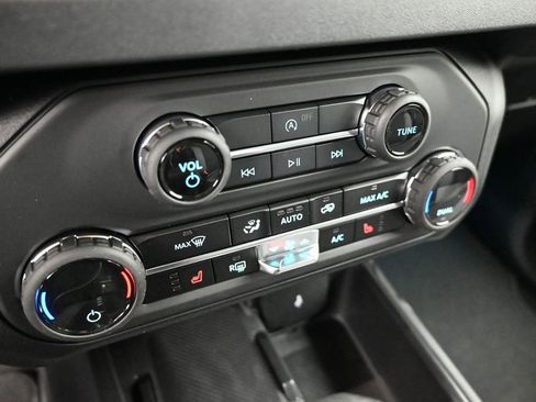 New 2026 Ford Bronco Big Bend AWD/4WD image 14