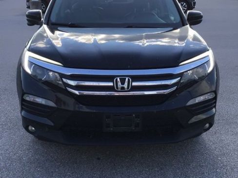 Used 2018 Honda Pilot EX-L image 3