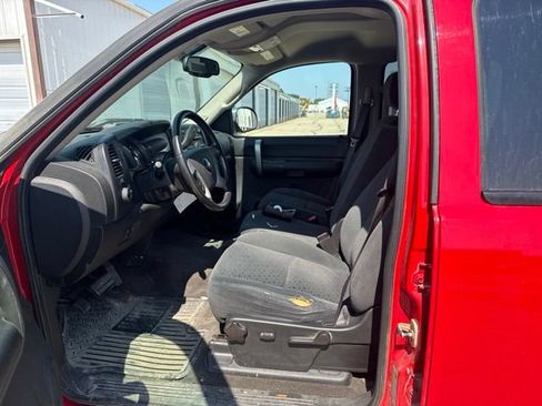 Used 2008 Chevrolet Silverado 1500 LT w/ Power Pack Plus AWD/4WD image 3
