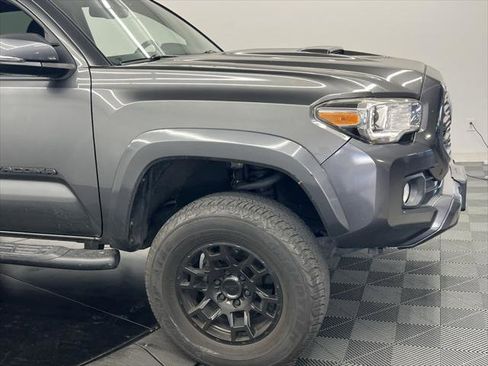 Certified 2020 Toyota Tacoma TRD Sport image 6