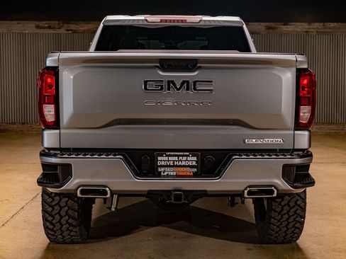 Used 2023 GMC Sierra 1500 Elevation w/ X31 Off-Road Package image 8