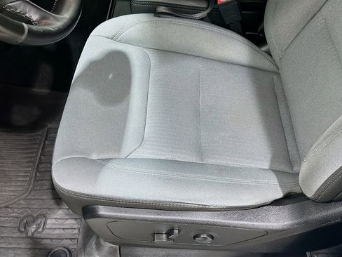 Used 2022 RAM 1500 Big Horn AWD/4WD image 19
