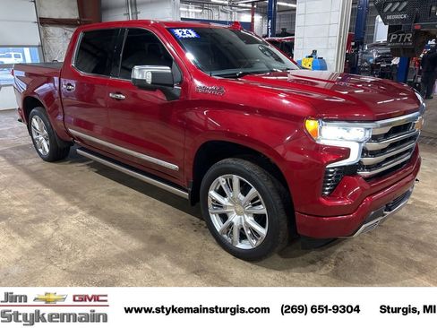 Used 2024 Chevrolet Silverado 1500 High Country AWD/4WD image 11