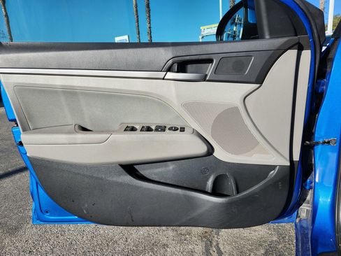 Used 2017 Hyundai Elantra SE w/ SE A/T Tech Package 03 FWD image 19