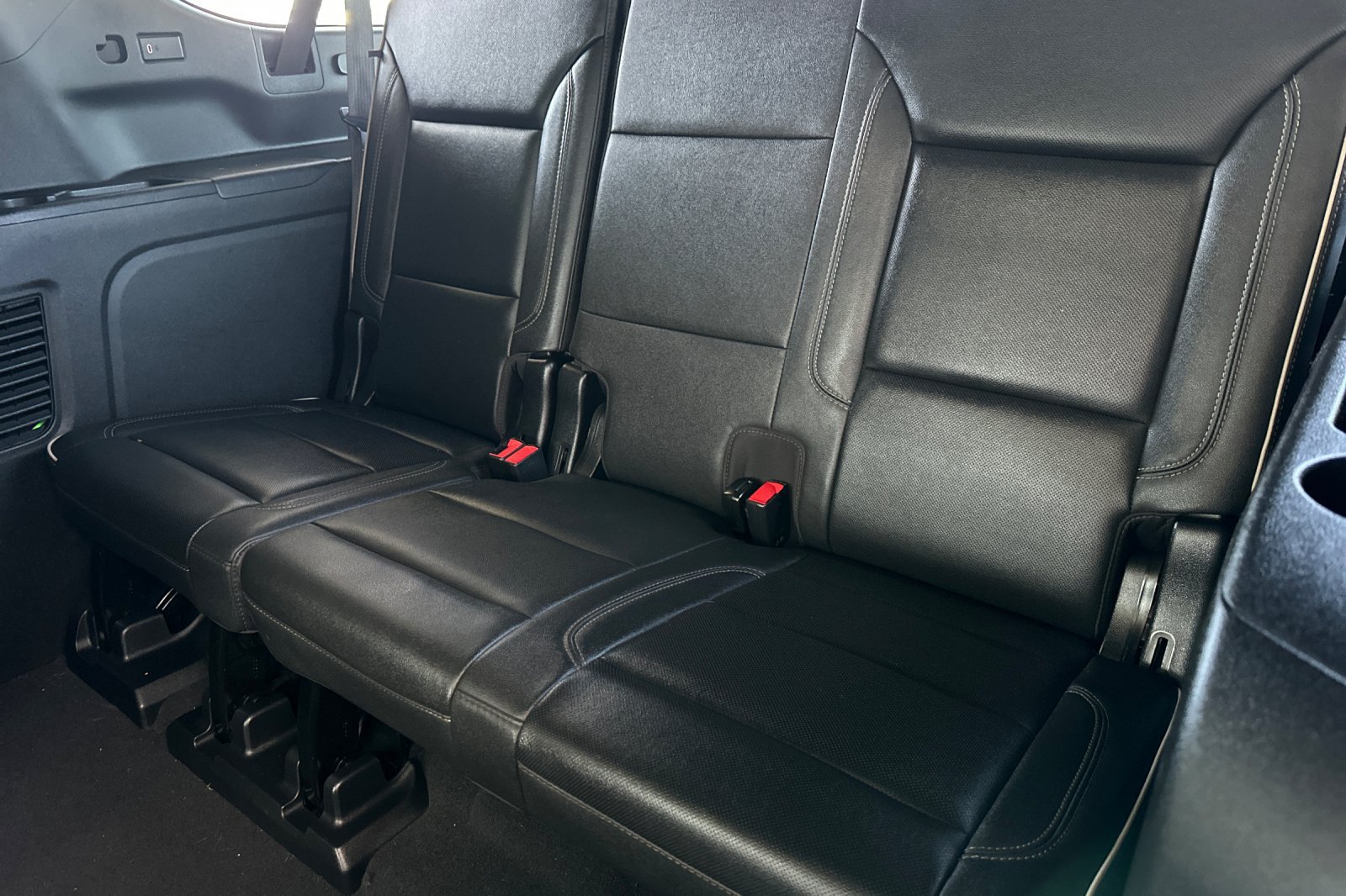Certified 2023 GMC Yukon XL SLT RWD image 19