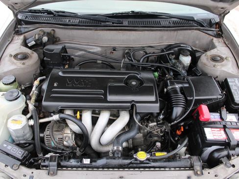 Used 2001 Chevrolet Prizm w/ Preferred Equipment Group 3 image 17