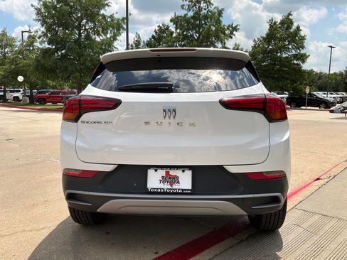 Used 2025 Buick Encore GX Preferred FWD image 7