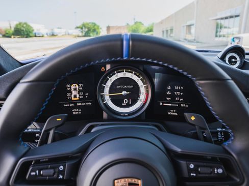 Used 2025 Porsche 911 GT3 RS RWD image 34