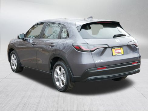Certified 2023 Honda HR-V LX image 5