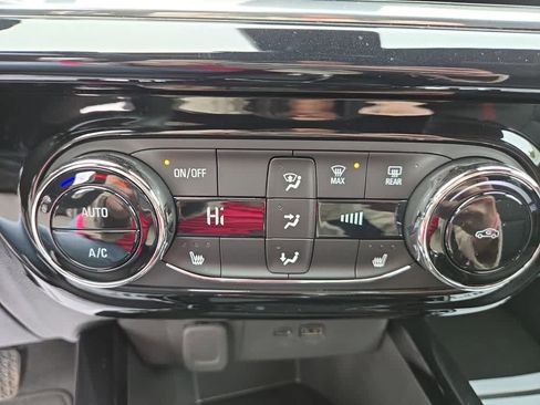 New 2026 Chevrolet Trax RS w/ Driver Confidence Package image 24