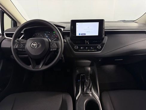 Used 2023 Toyota Corolla XLE image 24