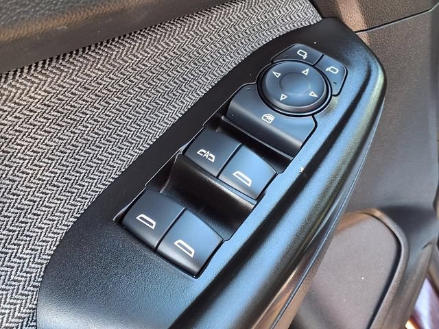 Used 2023 Chevrolet TrailBlazer LT FWD image 4
