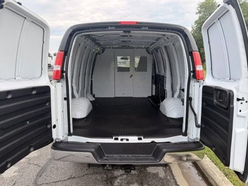 New 2025 Chevrolet Express 2500 w/ Driver Convenience Package RWD image 5