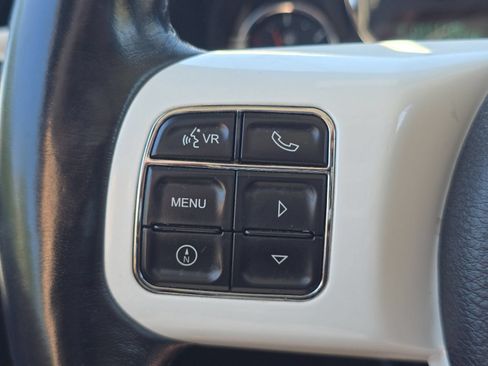 Used 2015 Jeep Wrangler Unlimited Sahara AWD/4WD image 29
