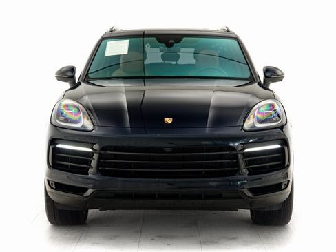 Used 2023 Porsche Cayenne Platinum Edition image 33