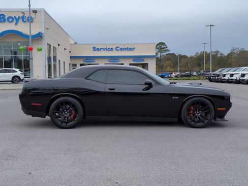Used 2023 Dodge Challenger R/T w/ Shaker Package image 2