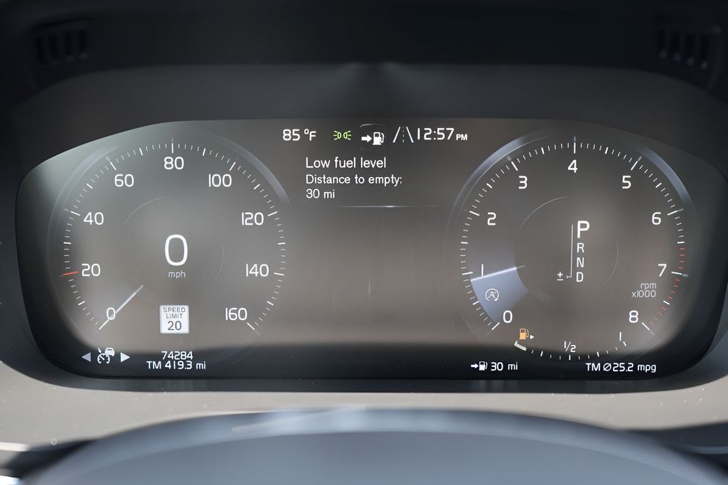 Used 2020 Volvo XC60 T6 Inscription w/ Protection Package Premier AWD/4WD image 35