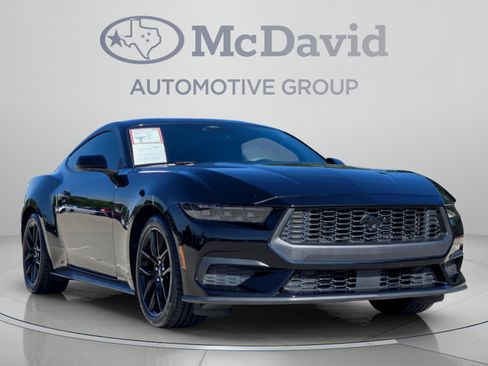 Used 2024 Ford Mustang Coupe RWD image 7