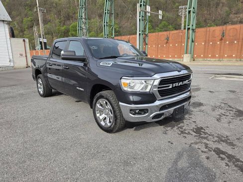 Used 2021 RAM 1500 Big Horn AWD/4WD image 2