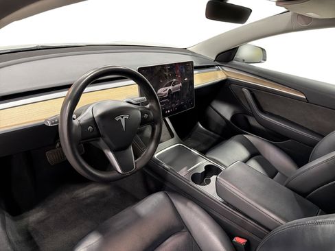 Certified 2023 Tesla Model 3 Standard Range RWD image 9