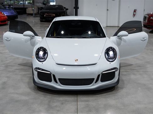 Used 2015 Porsche 911 GT3 RWD image 34