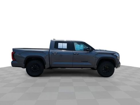 Used 2024 Toyota Tundra Limited AWD/4WD image 9