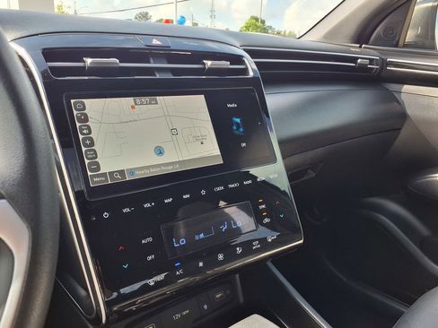 Used 2024 Hyundai Santa Cruz Night image 23