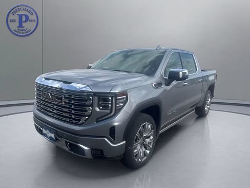 Used 2024 GMC Sierra 1500 Denali w/ Denali Reserve Package AWD/4WD image 3