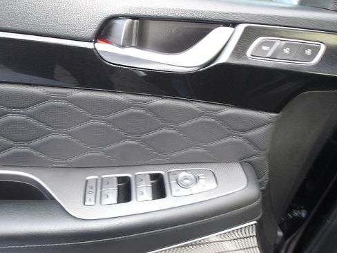 Certified 2022 Hyundai Palisade Calligraphy image 18