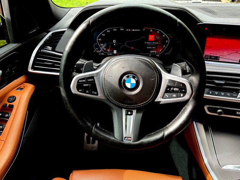 Used 2022 BMW X5 M50i w/ Executive Package AWD/4WD image 20