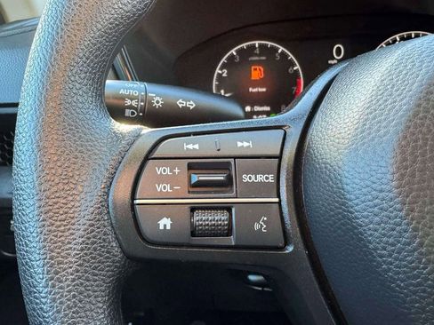 Used 2025 Honda CR-V LX image 21