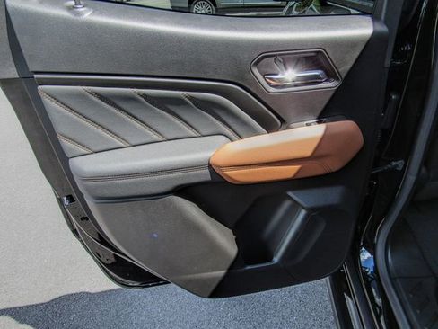 New 2025 GMC Canyon AT4 w/ Nightfall Edition image 16