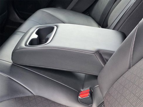 Used 2023 Toyota Camry XSE image 10