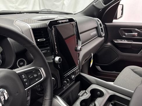 New 2026 RAM 1500 Big Horn AWD/4WD image 23