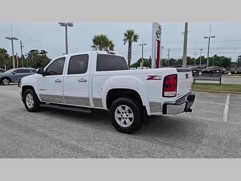 Used 2009 GMC Sierra 1500 SLE w/ Power Pack Plus RWD image 27