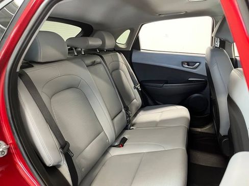 Used 2020 Hyundai Kona Limited FWD image 13