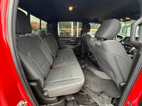 Used 2019 RAM 1500 Big Horn AWD/4WD image 16