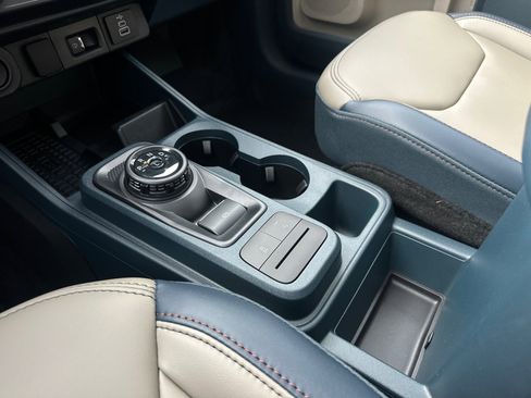 New 2025 Ford Maverick Lariat w/ 4K Tow Package image 30