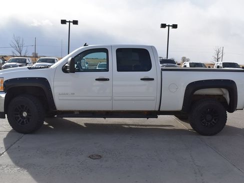 Used 2013 Chevrolet Silverado 2500 LT AWD/4WD image 10