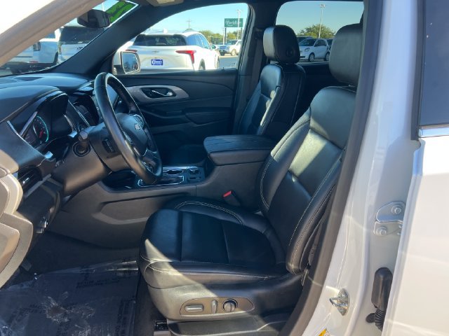 Used 2023 Chevrolet Traverse LT AWD/4WD image 12