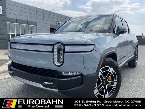 Used 2023 Rivian R1T Adventure image 1