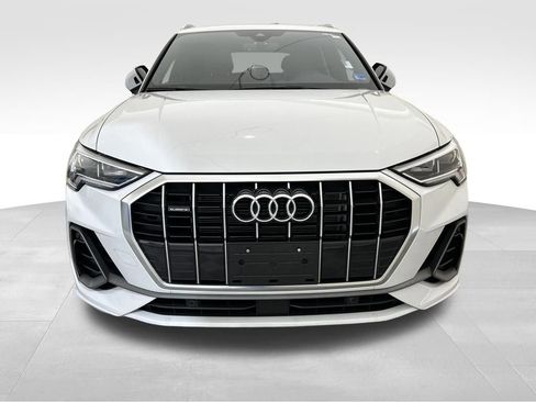 Used 2025 Audi Q3 2.0T Premium image 8