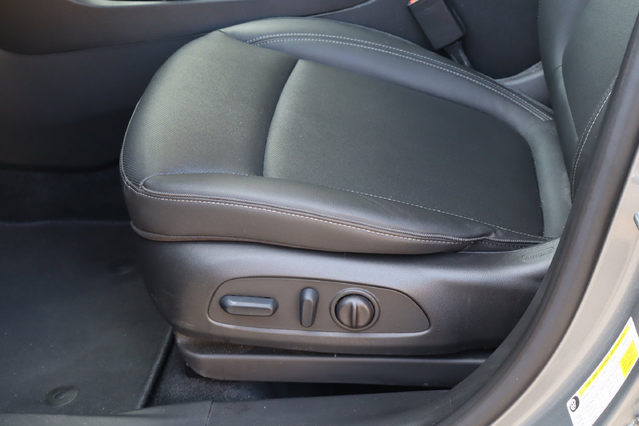 Used 2024 Buick Encore GX Sport Touring w/ Comfort Package FWD image 14