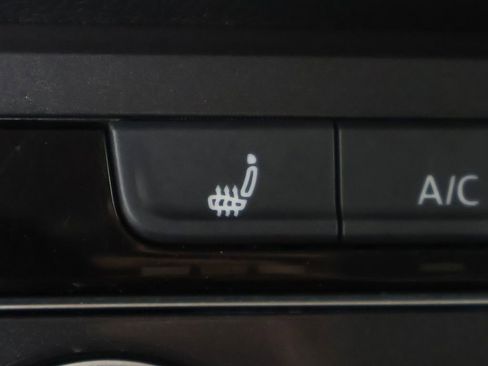 Used 2024 Volkswagen Tiguan S image 47